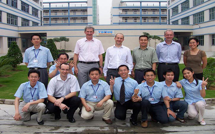 翰萬電動(dòng)推桿廠家與英國TOMUU公司成功合作