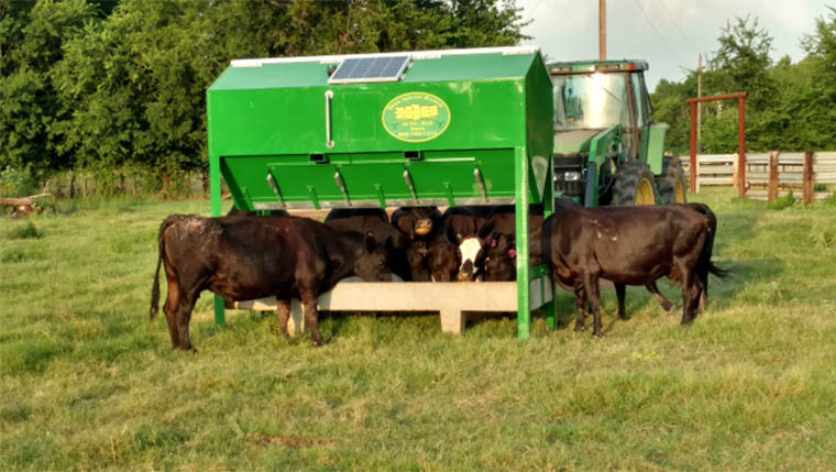 太陽(yáng)能給料機(jī)