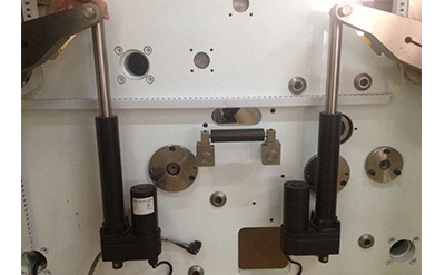 工業(yè)電動(dòng)推桿